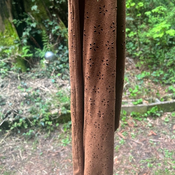 Suede Floral Cut Out Midi Skirt - Picture 5 of 7